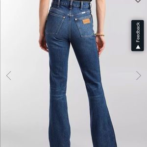 Womens Wrangler high rise Westward bootcut jeans. 30x34